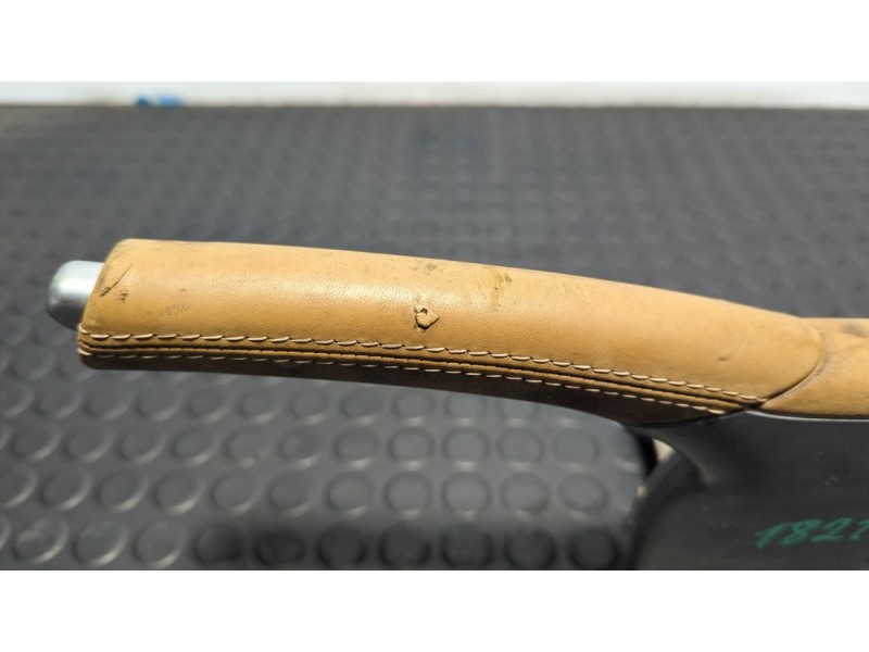 Recambio de palanca freno para porsche boxster (tipo 987) básico referencia OEM IAM 997424031  