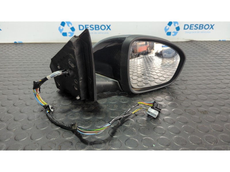 Recambio de retrovisor derecho para renault megane iv berlina 5p 1.5 dci referencia OEM IAM A057273  