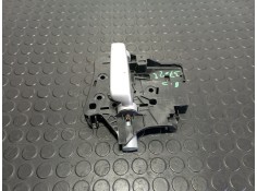 Recambio de maneta puerta corredera derecha para peugeot partner 1.5 hdi referencia OEM IAM 9682100677  
