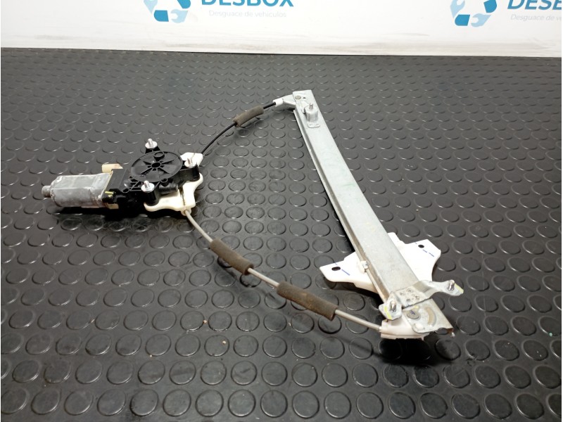 Recambio de elevalunas delantero derecho para hyundai i20 active i20 active referencia OEM IAM 82402C7010  