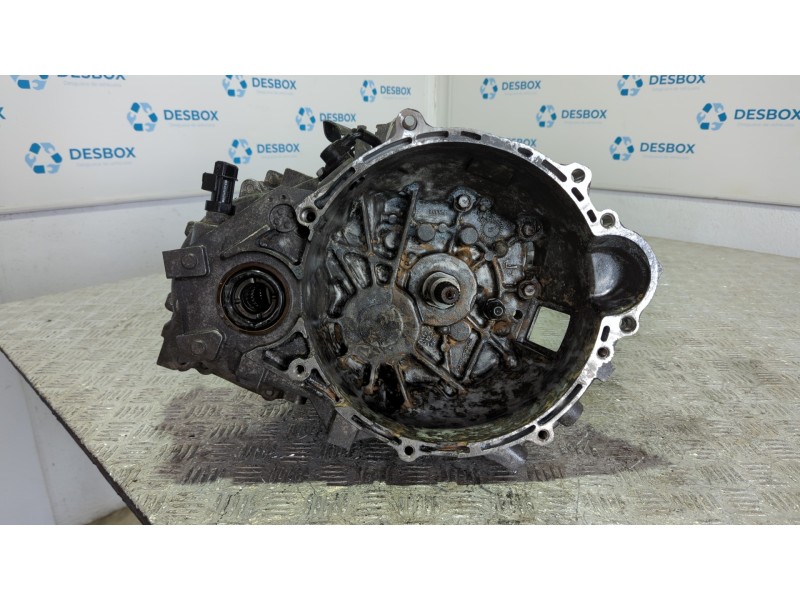 Recambio de caja cambios para hyundai ix35 1.6 crdi referencia OEM IAM WCJ6  