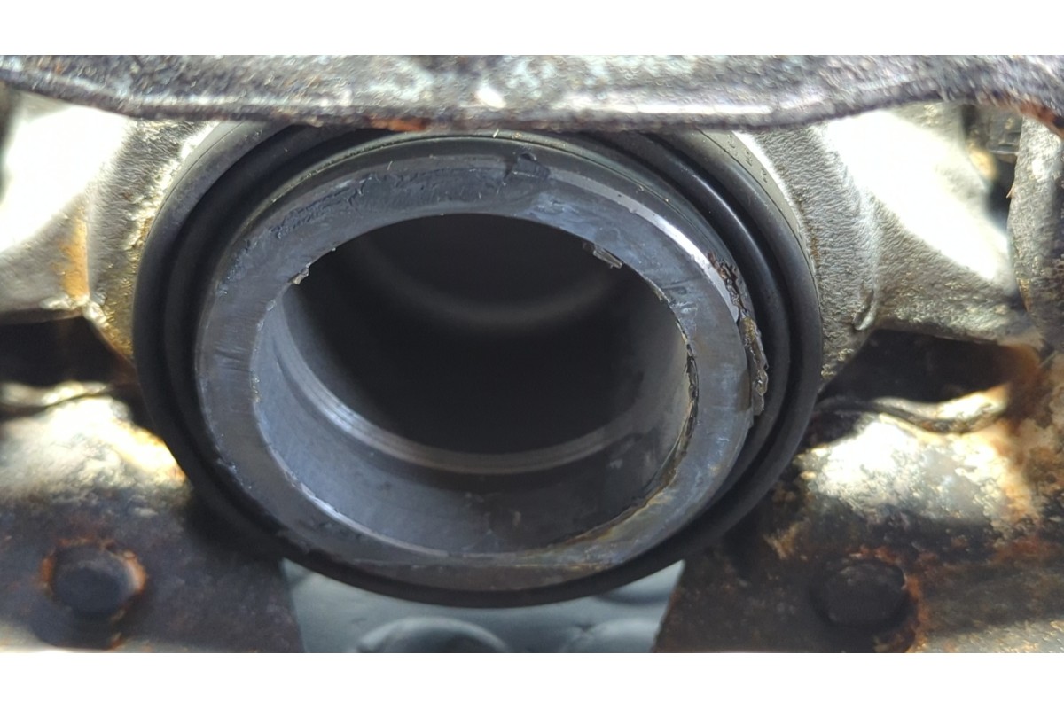 Recambio de pinza de freno delantera derecha para audi q5 (8r) q5 2.0 tdi referencia OEM IAM 8R0106K  