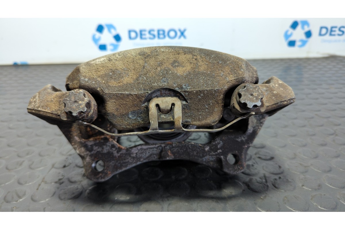 Recambio de pinza de freno delantera derecha para audi q5 (8r) q5 2.0 tdi referencia OEM IAM 8R0106K  