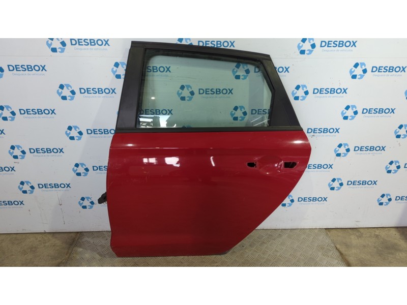 Recambio de puerta trasera izquierda para hyundai i30 1.6 crdi referencia OEM IAM   