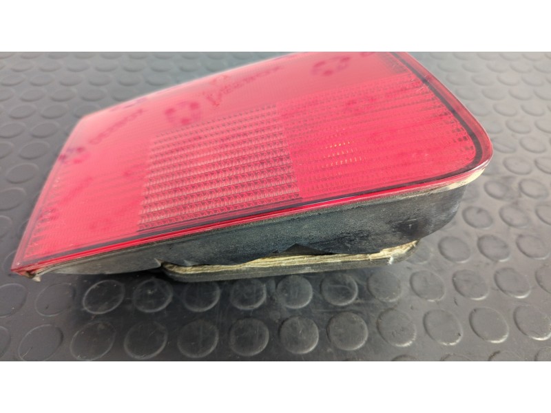 Recambio de piloto porton izquierdo para bmw serie 5 touring (e39) 2.5 24v referencia OEM IAM 8361673  