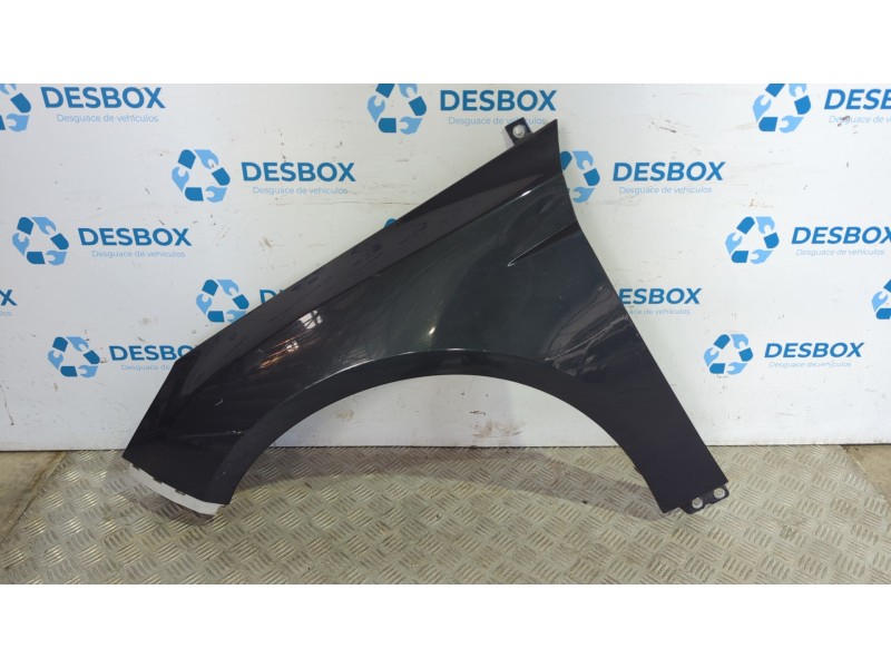 Recambio de aleta delantera izquierda para ford focus turn. iii1.6 tdci referencia OEM IAM   