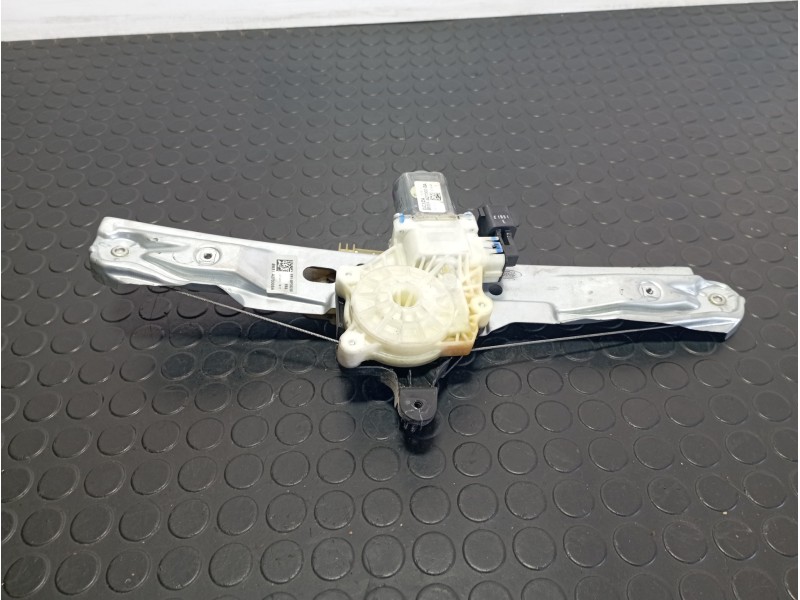 Recambio de elevalunas trasero derecho para ford focus turn. iii1.6 tdci referencia OEM IAM BM51A27000BA  