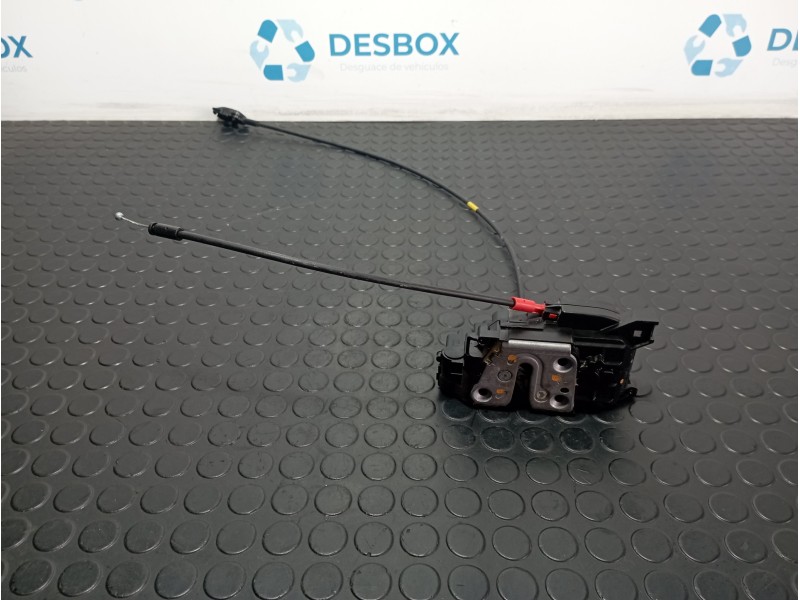 Recambio de cerradura puerta delantera derecha para renault kangoo k9kb6 referencia OEM IAM 8200497604  