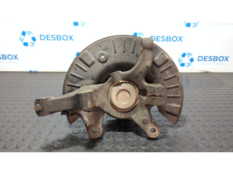 Recambio de mangueta delantera izquierda para mercedes-benz vito (w639) basic, combi 2.2 cdi referencia OEM IAM A6393320324  