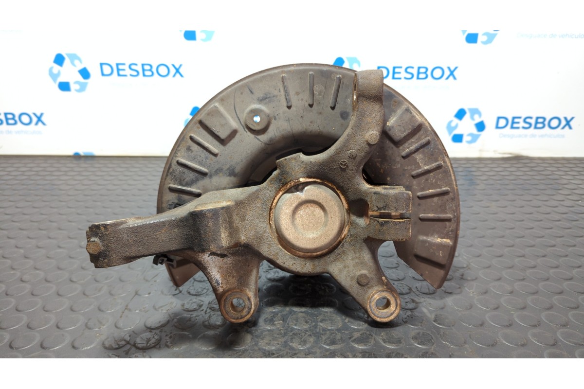 Recambio de mangueta delantera izquierda para mercedes-benz vito (w639) basic, combi 2.2 cdi referencia OEM IAM A6393320324  