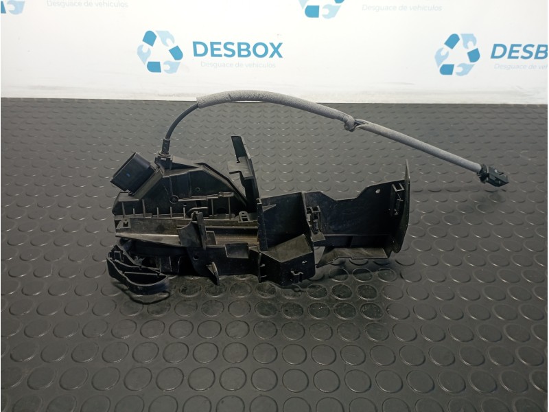 Recambio de cerradura puerta delantera izquierda para ford focus turn. iii1.6 tdci referencia OEM IAM BM5AA21813CB  