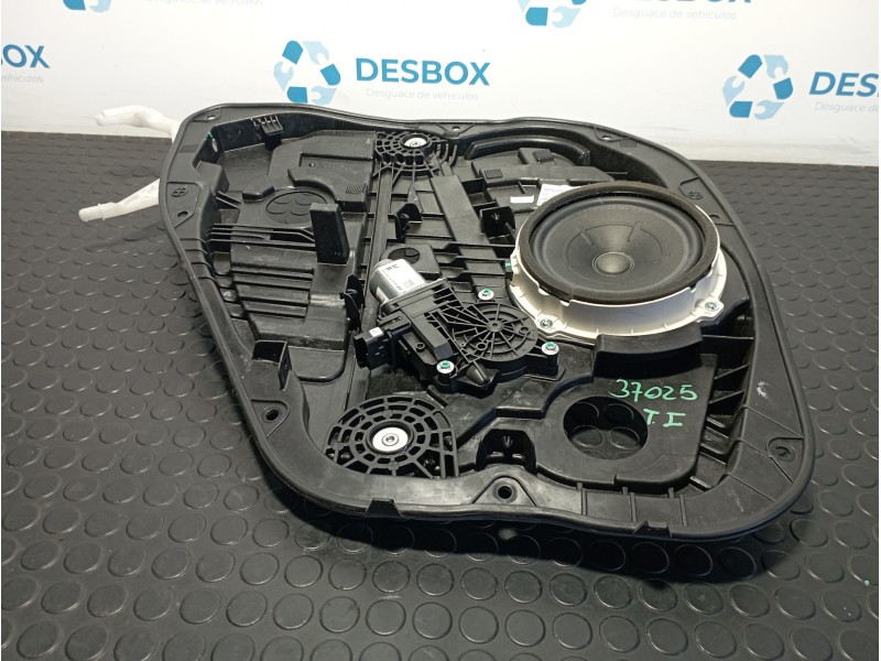 Recambio de elevalunas trasero izquierdo para hyundai i30 1.6 crdi referencia OEM IAM 83470G4030  