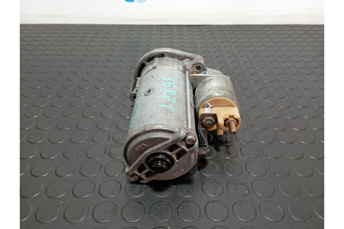 Recambio de motor arranque para mercedes-benz vito (w639) basic, combi 2.2 cdi referencia OEM IAM 0051511301  