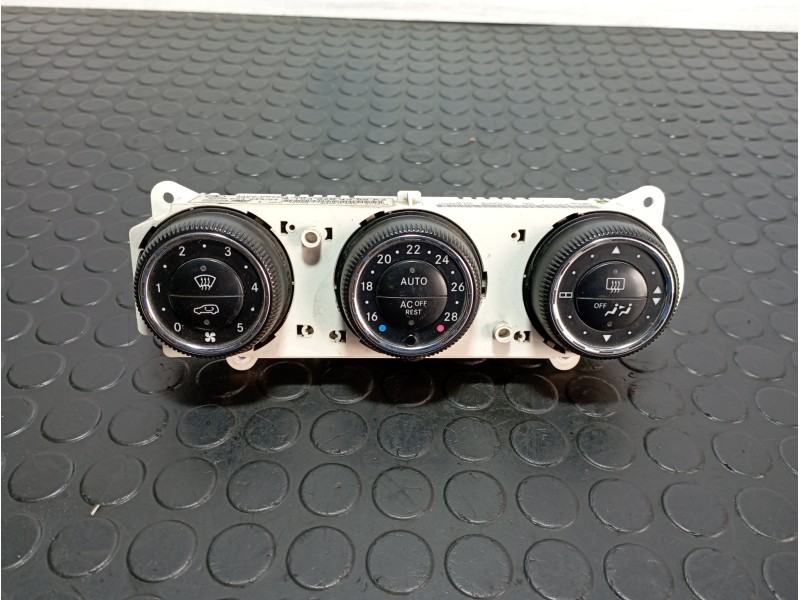 Recambio de mando calefaccion / aire acondicionado para mercedes-benz clase m (w163) 270 cdi referencia OEM IAM A1638204989KZ  