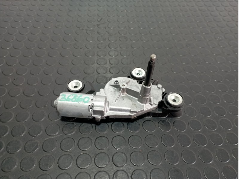 Recambio de motor limpia trasero para ford focus turn. iii1.6 tdci referencia OEM IAM 0390201205  