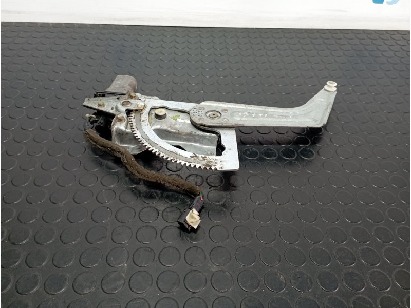 Recambio de elevalunas trasero izquierdo para kia rio ipanema berlina referencia OEM IAM OK30C7356Y  