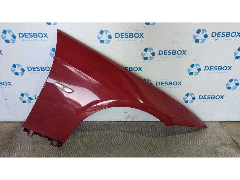 Recambio de aleta delantera derecha para bmw serie 3 cabrio (e93) 320d a cabrio referencia OEM IAM   