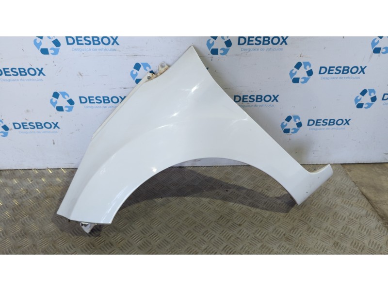 Recambio de aleta delantera izquierda para ford fiesta (ccn) black edition referencia OEM IAM   