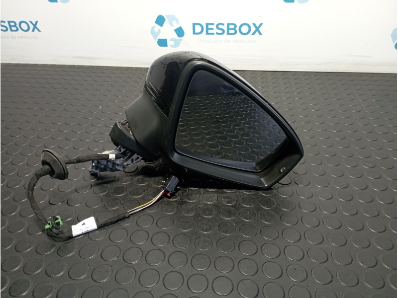 Recambio de retrovisor derecho para volkswagen tiguan 1.9 tdi referencia OEM IAM A051801  