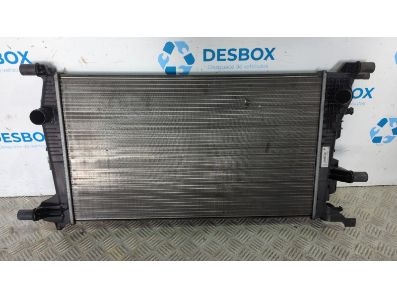 Recambio de radiador agua para renault megane iii berlina 5 p 1.5 dci referencia OEM IAM 214105378R  