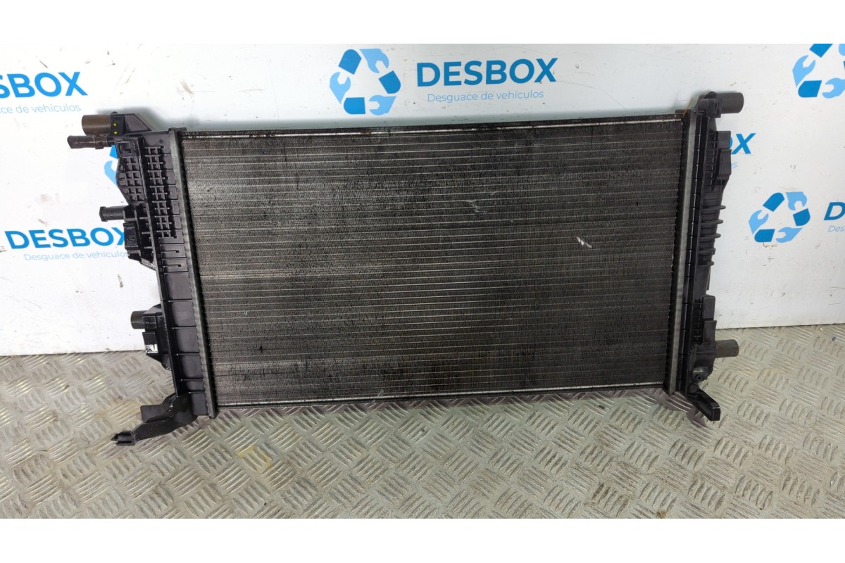 Recambio de radiador agua para renault megane iii berlina 5 p 1.5 dci referencia OEM IAM 214105378R  