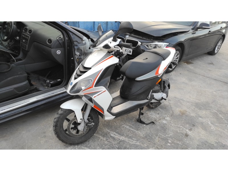 piaggio (vespa) piaggio typhoon 50 del año 2018