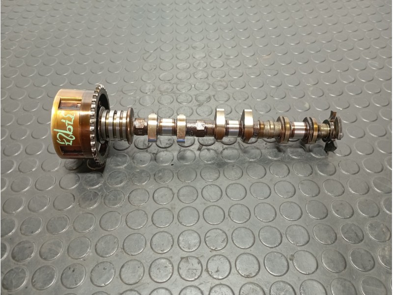 Recambio de arbol de levas para kia picanto 1.0 referencia OEM IAM 2435004000  