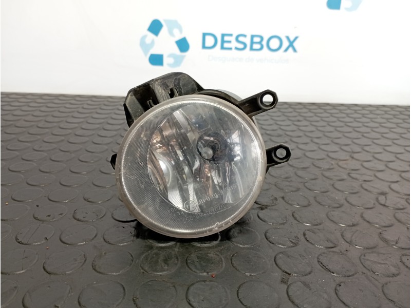 Recambio de faro antiniebla derecho para toyota auris 1.8 hybrid referencia OEM IAM 90008490RH  