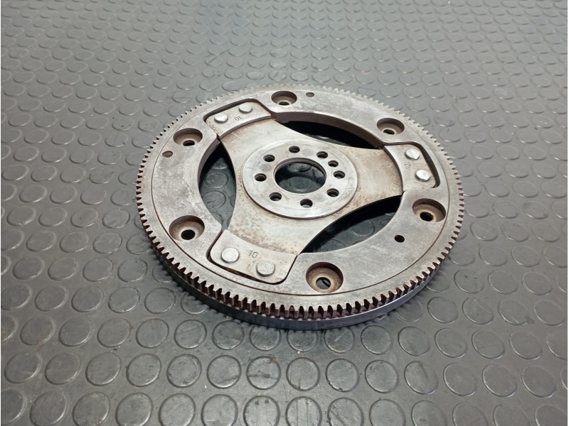 Recambio de volante motor para peugeot 508 sw sw allure hdi 116 referencia OEM IAM 9652553880  