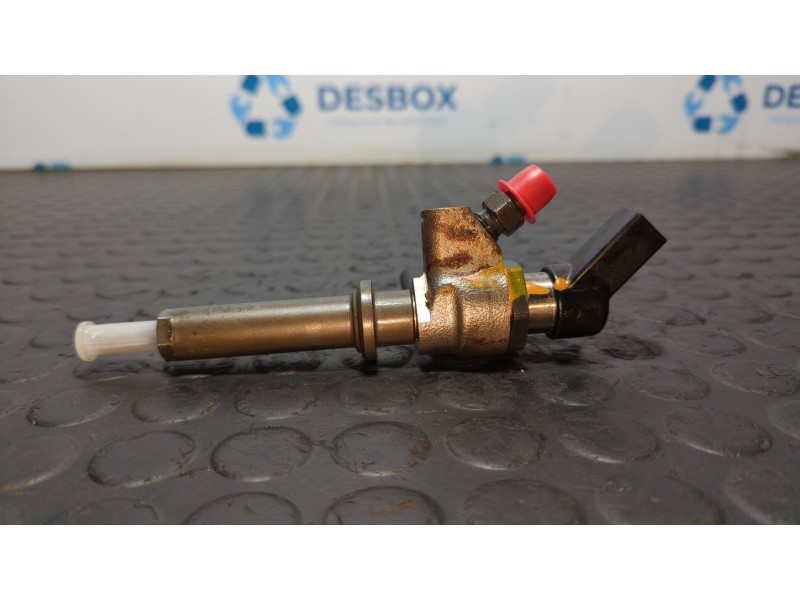 Recambio de inyector para citroen xsara picasso 2.0 hdi referencia OEM IAM 9652173780  