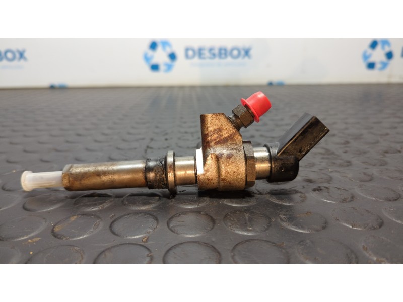 Recambio de inyector para citroen xsara picasso 2.0 hdi referencia OEM IAM 9652173780  