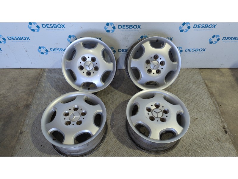 Recambio de juego llantas para mercedes-benz clase c (w202) berlina referencia OEM IAM 2024011802  