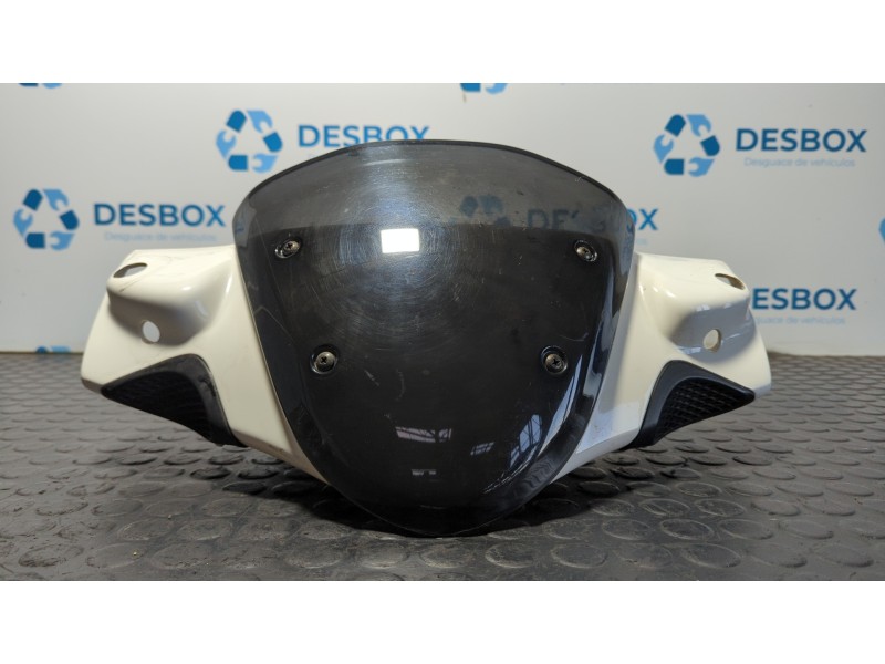 Recambio de moldura para piaggio (vespa) nrg power 49 cc referencia OEM IAM   