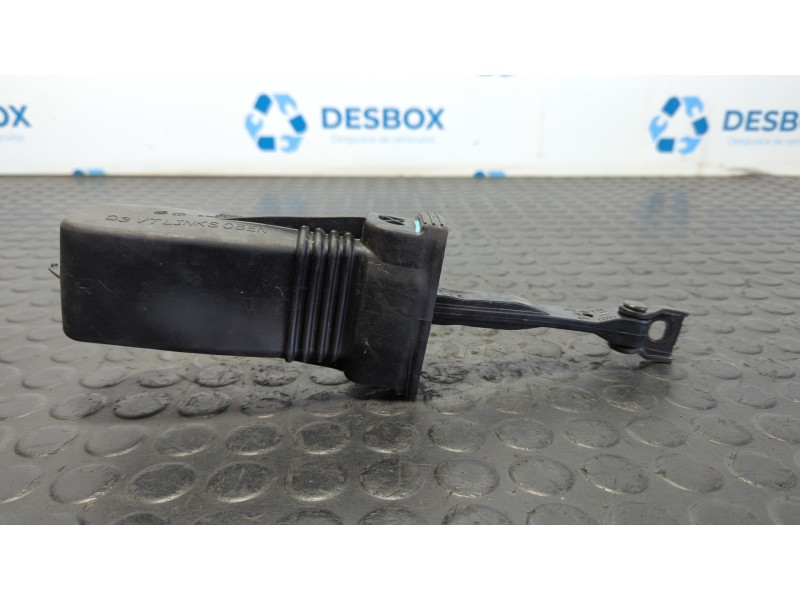 Recambio de retenedor puerta derecha para audi q3 (f3b) 35 tdi referencia OEM IAM 83A837249  