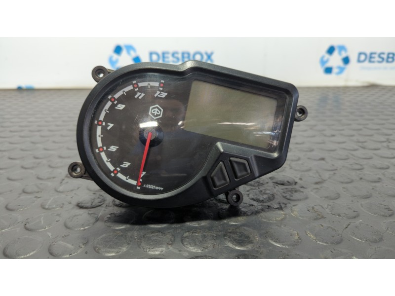 Recambio de cuadro instrumentos para piaggio (vespa) nrg power 49 cc referencia OEM IAM 1D002312  