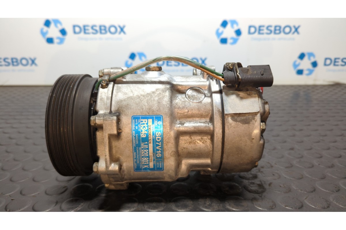 Recambio de compresor aire acondicionado para volkswagen golf iv berlina (1j1) 1.6 4p 5v referencia OEM IAM 1J0820803K  