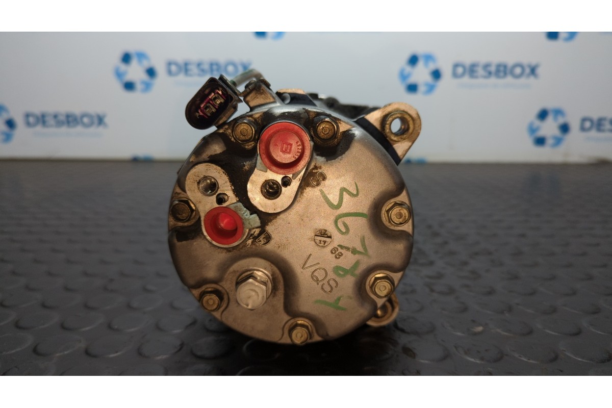 Recambio de compresor aire acondicionado para volkswagen golf iv berlina (1j1) 1.6 4p 5v referencia OEM IAM 1J0820803K  