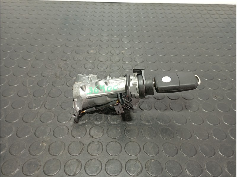 Recambio de conmutador de arranque para volkswagen jetta (1k2) 2.0 tdi referencia OEM IAM 1K0905851B  