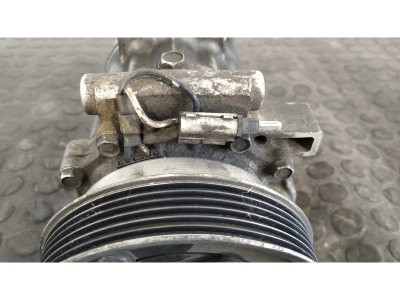 Recambio de compresor aire acondicionado para renault kangoo (f/kc0) 1.5 dci diesel referencia OEM IAM 8200716562  