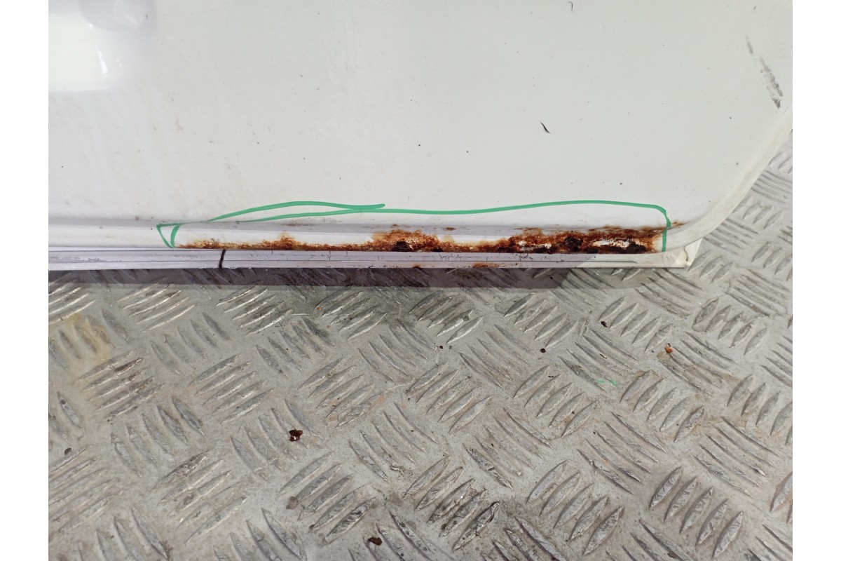 Recambio de puerta delantera izquierda para ford transit, combi 1995 ft 100 2.5 largo hd referencia OEM IAM   