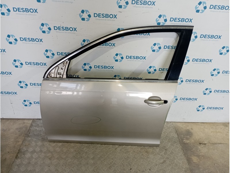 Recambio de puerta delantera izquierda para volkswagen jetta (1k2) 2.0 tdi referencia OEM IAM   