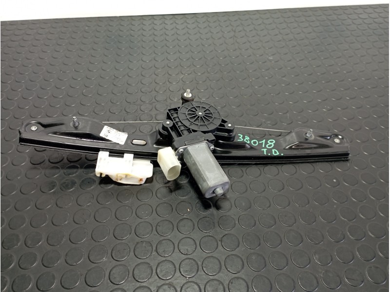 Recambio de elevalunas trasero derecho para bmw serie 3 lim. (f30) referencia OEM IAM 17756710  