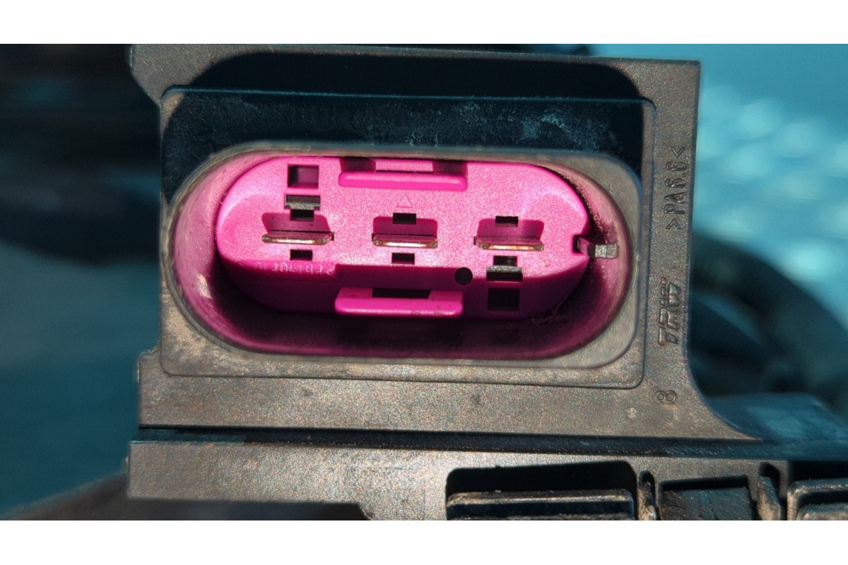 Recambio de electroventilador para seat cordoba berlina (6l2) 1.9 tdi referencia OEM IAM 6Q0121207A  