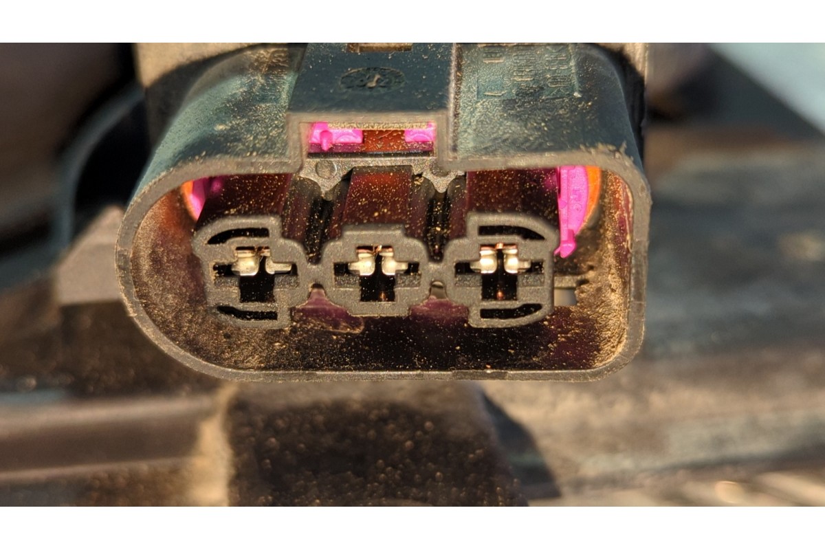 Recambio de electroventilador para seat cordoba berlina (6l2) 1.9 tdi referencia OEM IAM 6Q0121207A  