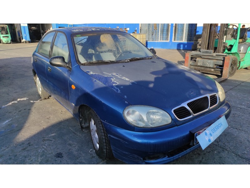 daewoo lanos del año 2000