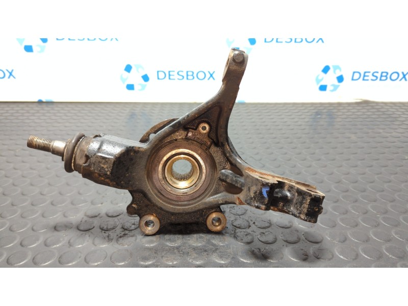 Recambio de mangueta delantera izquierda para peugeot 3008 1.6 referencia OEM IAM P56  
