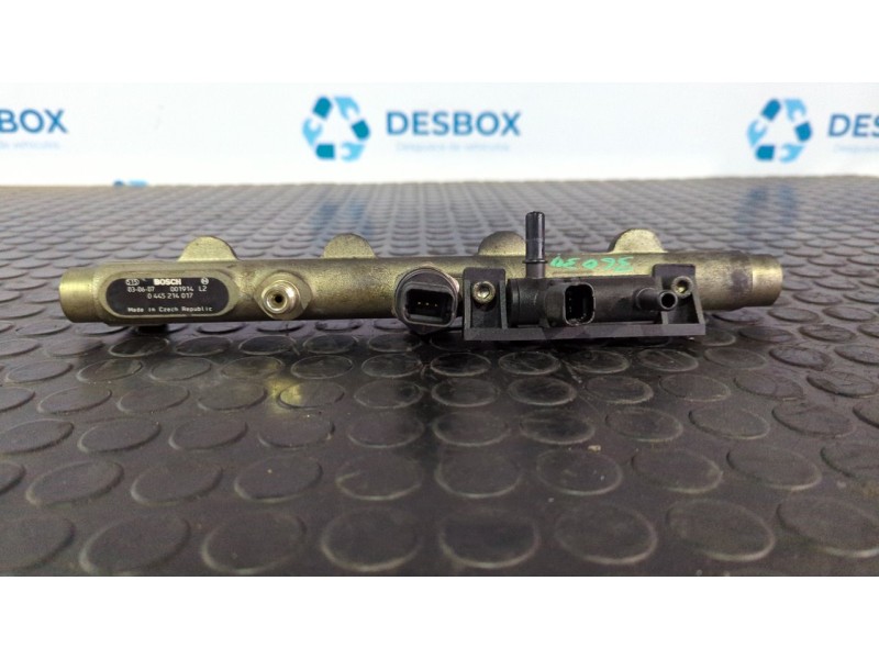 Recambio de rampa inyectora para citroen c5 break 2.2 hdi sx automático referencia OEM IAM 0445214017  