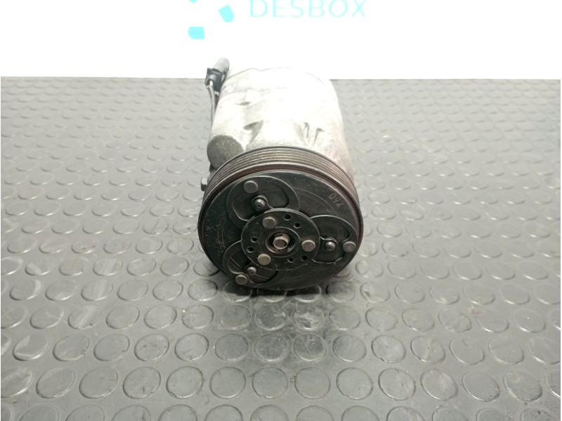 Recambio de compresor aire acondicionado para volkswagen bora berlina (1j2) 1.6 referencia OEM IAM 1J0820803G  