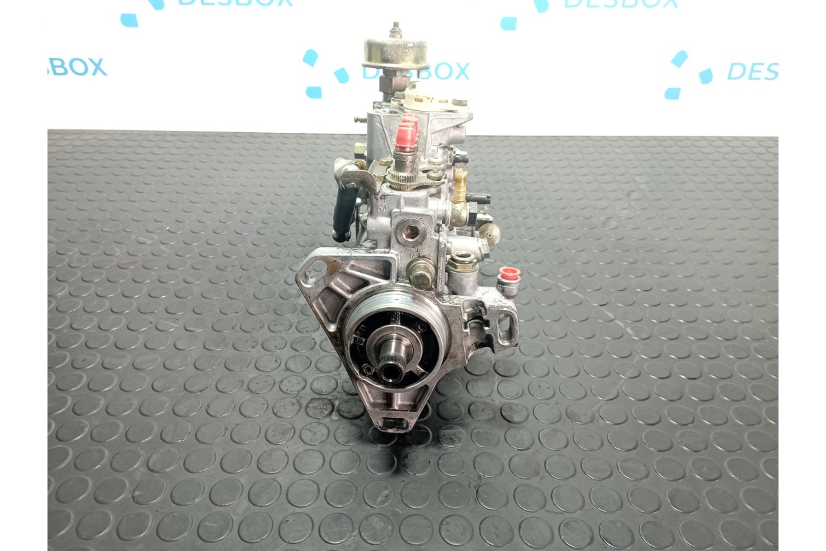 Recambio de bomba inyeccion para mercedes-benz vito (w638) caja cerrada 108 d  (638.064) referencia OEM IAM 6010705901  