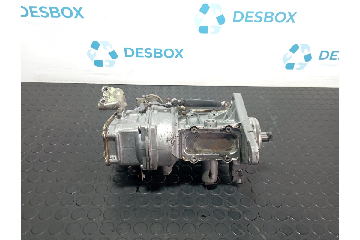 Recambio de bomba inyeccion para mercedes-benz vito (w638) caja cerrada 108 d  (638.064) referencia OEM IAM 6010705901  